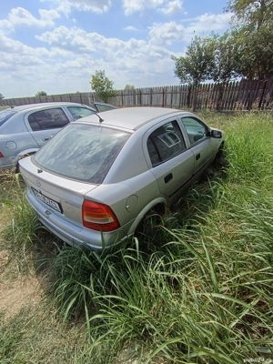 Dezmembrez Opel astra g 1.6 2006