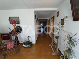 EXCLUSIVITATE! Pensiune 9 camere 615 mpu 3600 mp teren in Fantanele - imagine 14