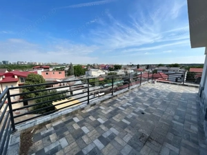 3 Camere , Semi-Decomandat , Zona Andronache