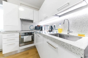 Comision 0%! 3 camere decomandate 80 mp, 1 balcon, 2 bai, etaj 1, Central - imagine 2