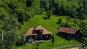 FILM! Casa traditionala, 4.300mp teren, Bran - Simon - imagine 20