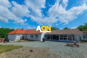 Casa 4 camere, 1968mp teren, Limba