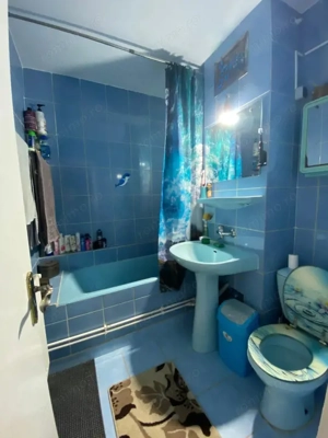 Apartament decomandat 2 camere, 45 mp + balcon, etaj 6/8, zona Traian - imagine 9