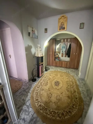 Apartament decomandat 2 camere, 45 mp + balcon, etaj 6/8, zona Traian - imagine 8