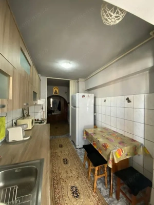 Apartament decomandat 2 camere, 45 mp + balcon, etaj 6/8, zona Traian - imagine 4