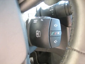 Renault Megane 1.5 dCi 110 CP 2015 Limited,Facelift,Navigatie,Touchscreen,Bluetooth,PDC,Jante 16". - imagine 17