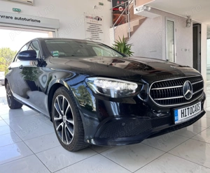 Mercedes-Benz E220d - imagine 3 Mercedes-Benz E220d - imagine 3
