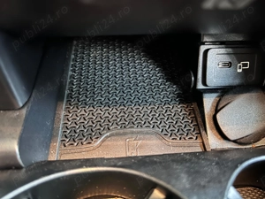 Mercedes-Benz E220d - imagine 18 Mercedes-Benz E220d - imagine 18