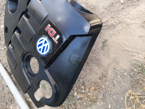 Capac motor Passat b5.5 - imagine 2