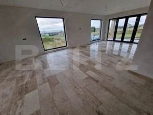 Casă pe un nivel, 4 camere, compartimentare decomandată, zonă liniștită - imagine 7