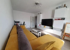  CENTRU Chirie Ap 2 camere pe Bld Decebal in blocul cu BCR