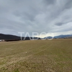 Teren intravilan 11.400 mp deschidere 45 ml in Talmaciu zona de case - imagine 4