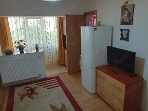 Închiriez garsonieră - imagine 4