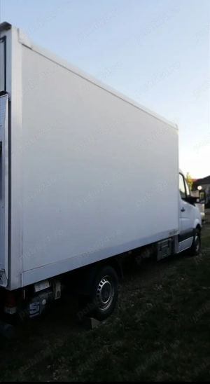 Vând Mercedes Benz Sprinter 319 CDI, 2011, 3,5 tone, automată - CLINCENI (IF) - imagine 3