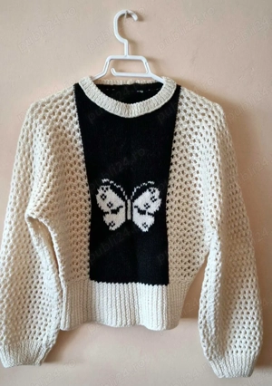 Bluza impletita cu fir nemtesc ( cu lina )