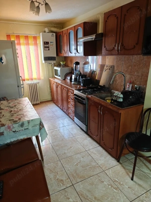 Apartament 3 camere mobilat decomandat