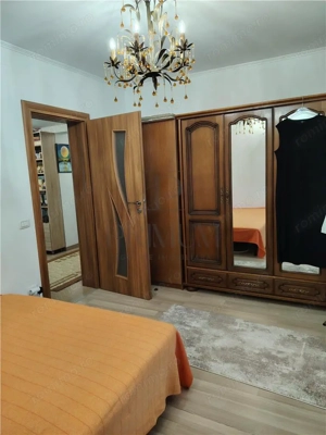 Comision 0 - Ghiroda - Casa individuala - garaj - dormitor la parter - bucatarie inchisa - semineu - imagine 11 Comision 0 - Ghiroda - Casa individuala - garaj - dormitor la parter - bucatarie inchisa - semineu - imagine 11