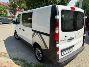Renault Trafic Modelu nou 2016 clima ,navi etc. - imagine 2 Renault Trafic Modelu nou 2016 clima ,navi etc. - imagine 2