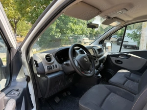 Renault Trafic Modelu nou 2016 clima ,navi etc. - imagine 7 Renault Trafic Modelu nou 2016 clima ,navi etc. - imagine 7