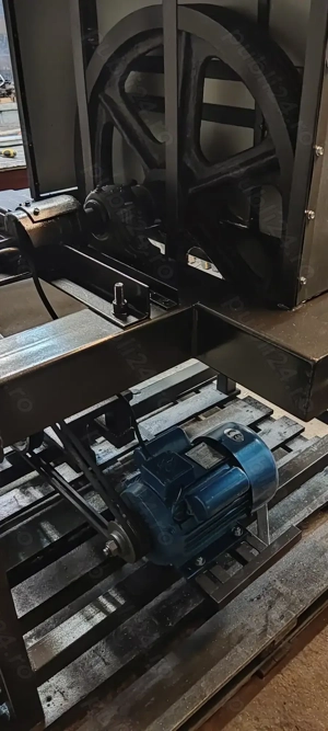 Presă de brichetat rumeguș cu cărbune lignit semiumed 15kg minute - imagine 5