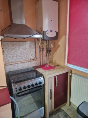 Inchiriez apartament