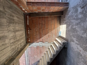 Duplex, la curbă cu Drumul Boilor în Moşnița (între cele 2 Lidl) - imagine 4