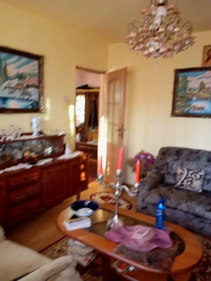 Vând apartament 3 camere decomandat