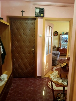 Vând apartament 3 camere decomandat  - imagine 4