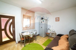 Imobil renovat, 2 apartamente, grădină și garaj – Turnu - imagine 10