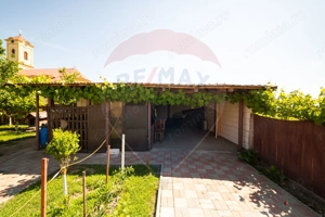 Imobil renovat, 2 apartamente, grădină și garaj – Turnu - imagine 3