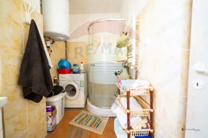 Imobil renovat, 2 apartamente, grădină și garaj – Turnu - imagine 7