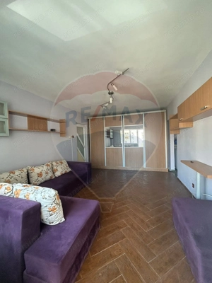 De vanzare apartament 3 camere,  MB 20 Slobozia IL - imagine 3 De vanzare apartament 3 camere,  MB 20 Slobozia IL - imagine 3