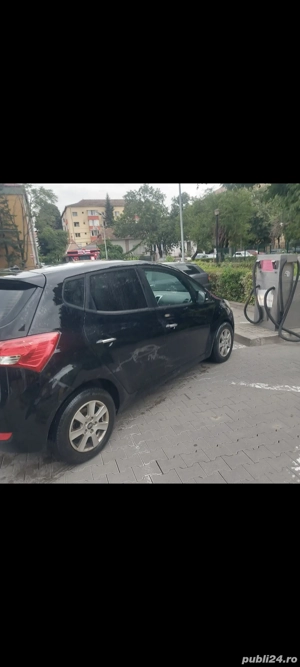 hyundai  I x20   - imagine 4