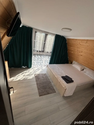 Cabană A-frame - imagine 3