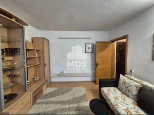 Decomandat, mobilat  #537;i utilat în Complexul Studen #539;esc - imagine 2