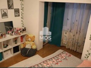 Decomandat cu 2 b #259;i  #537;i 2 balcoane, mobilat  #537;i utilat - imagine 6