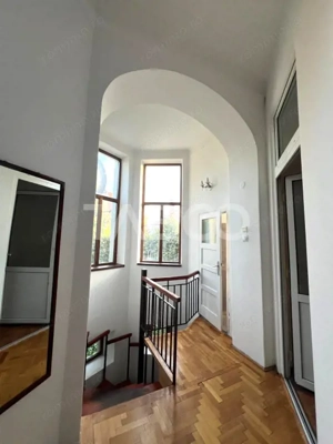 Apartament de vanzare cu 5 camere garaj zona Central din Sibiu - imagine 5 Apartament de vanzare cu 5 camere garaj zona Central din Sibiu - imagine 5