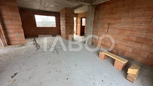 Casa de vanzare individuala 5 camere curte 500 mpu 127 mpu Selimbar - imagine 7