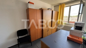 Spatiu birou de inchiriat pretabil firma mica consultanta 12mpu Sibiu - imagine 2