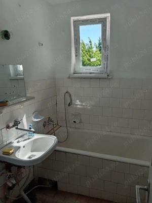 Apartament 3 camere - Liceul Mihai Eminescu- Bacău - imagine 4