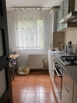 Apartament 3 camere Strada Covasna - imagine 2