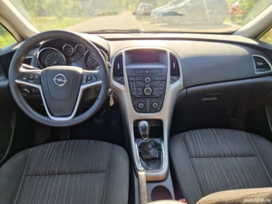 Opel Astra j 1.6 benzina  - imagine 3 Opel Astra j 1.6 benzina  - imagine 3