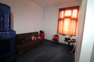 Spațiu comercial, 75 mp, central,  posibilitate închiriere muncitori - imagine 4