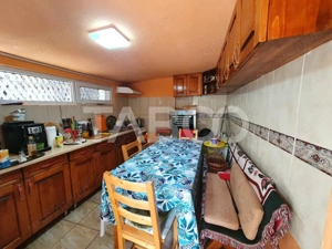 Casa de vanzare cu 6 camere in drumul spre Paltinis bonus inca o casa - imagine 6