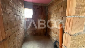 Casa 130 mpu  individuala curte libera 410mp de vanzare zona Selimbar - imagine 12