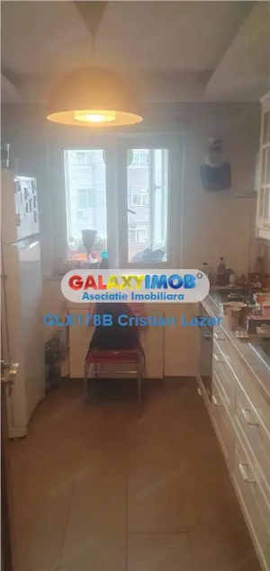 ZONA LINISTITA, ETAJ INTERMEDIAR