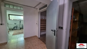 Casa S+P+M cu teren 17 ari zona Bercu Rosu - imagine 20
