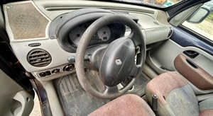 Dezmembram Renault Kangoo 1.6 16V 4X4 cod motor K4M750 95CP din 2001. - imagine 3