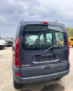 Dezmembram Renault Kangoo 1.6 16V 4X4 cod motor K4M750 95CP din 2001. - imagine 6