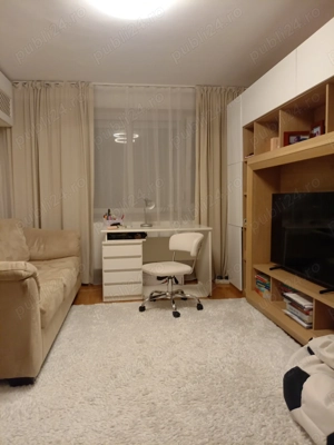 Vând apartament 3 camere, pt birouri, cabinete 